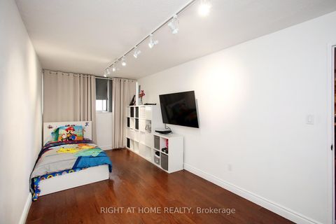 Photo 17 at 1508 - 11 Wincott Drive, The Westway, Toronto