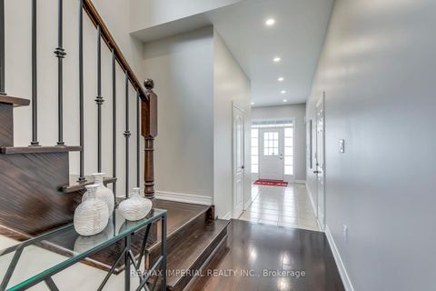 Photo 5 at 43 Sibella Way, Vellore Village, Vaughan