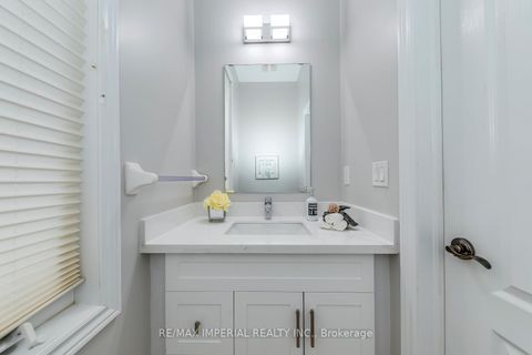 Photo 28 at 43 Sibella Way, Vellore Village, Vaughan