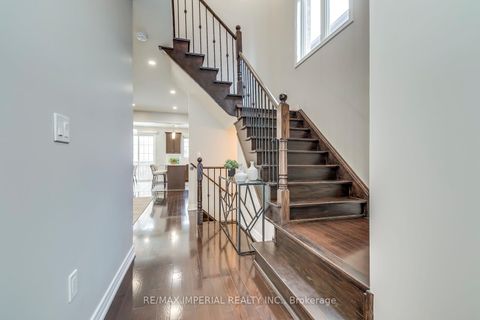 Photo 29 at 43 Sibella Way, Vellore Village, Vaughan