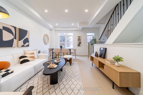 Photo 1 at 51 Routliffe Lane, Newtonbrook West, Toronto