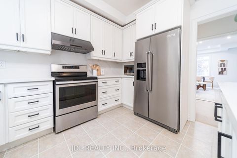 Photo 10 at 51 Routliffe Lane, Newtonbrook West, Toronto
