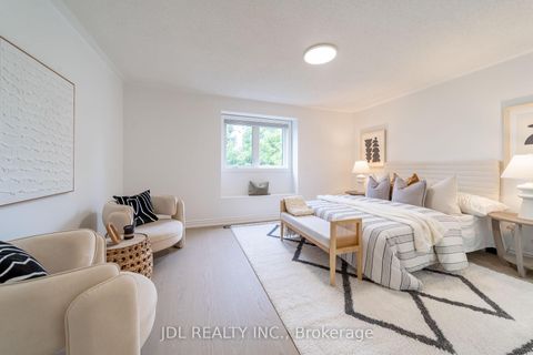 Photo 24 at 51 Routliffe Lane, Newtonbrook West, Toronto
