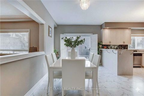 Photo 5 at 333 Weldrick Road E, Observatory, Richmond Hill