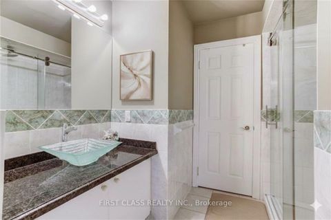 Photo 7 at 333 Weldrick Road E, Observatory, Richmond Hill