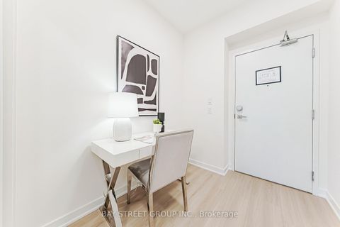 Photo 3 at 4809 - 14 York Street, Waterfront Communities C1, Toronto