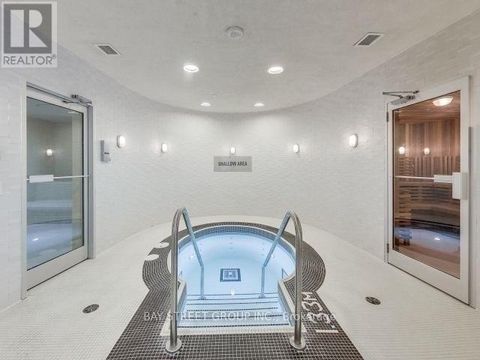 Photo 25 at 4809 - 14 York Street, Waterfront Communities C1, Toronto