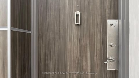 Photo 5 at 813 - 270 Scarlett Road, Smythe, Toronto