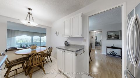 Photo 14 at 813 - 270 Scarlett Road, Smythe, Toronto