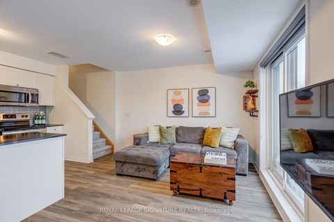 Photo 8 at 4 - 179 William Duncan Road, CFB, Toronto