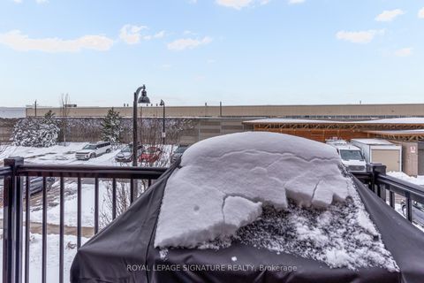 Photo 12 at 4 - 179 William Duncan Road, CFB, Toronto