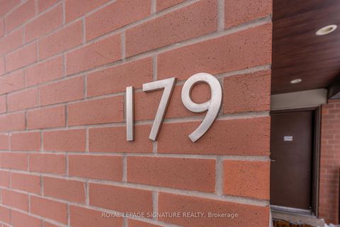 Photo 34 at 4 - 179 William Duncan Road, CFB, Toronto