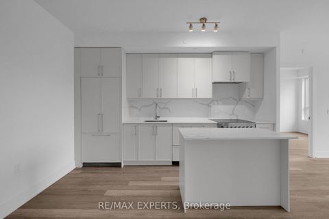 Photo 3 at 203 - 2075 King Road, King City, King