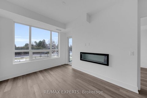 Photo 9 at 203 - 2075 King Road, King City, King