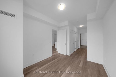 Photo 13 at 203 - 2075 King Road, King City, King