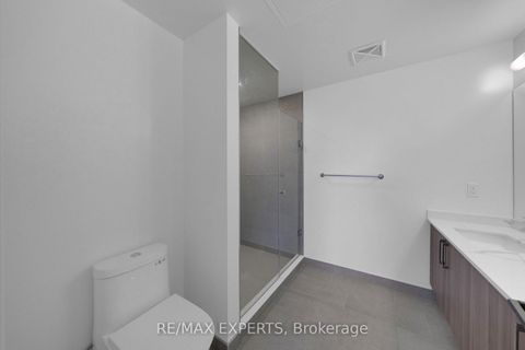 Photo 15 at 203 - 2075 King Road, King City, King