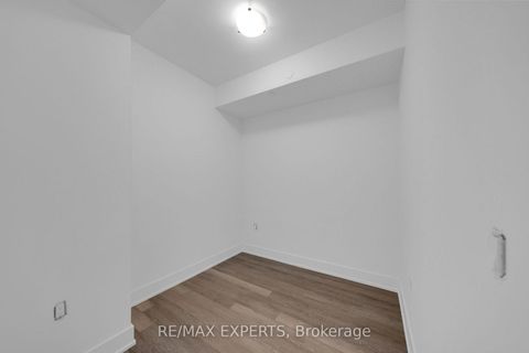 Photo 19 at 203 - 2075 King Road, King City, King