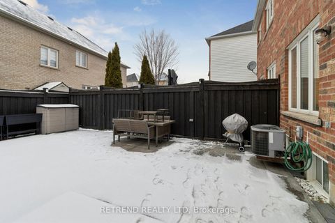 Photo 20 at 6 Summit Drive, Vellore Village, Vaughan