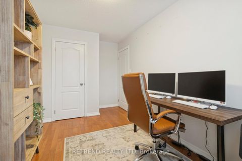 Photo 30 at 6 Summit Drive, Vellore Village, Vaughan