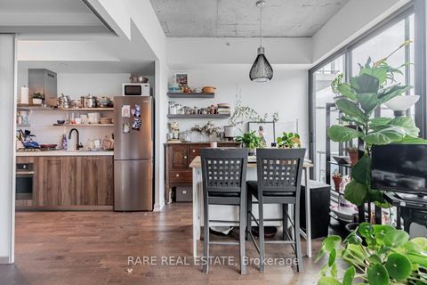 Photo 17 at 1004 - 560 King Street W, Waterfront Communities C1, Toronto