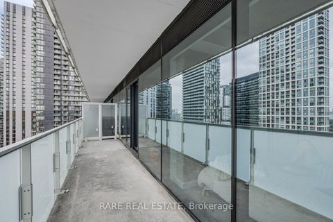 Photo 5 at 2404 - 11 Charlotte Street, Waterfront Communities C1, Toronto