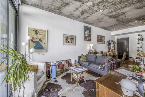 Photo 10 at 701 - 650 King Street W, Waterfront Communities C1, Toronto