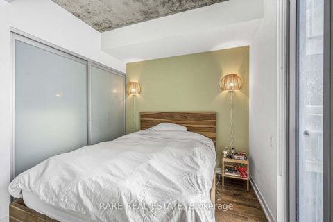 Photo 17 at 701 - 650 King Street W, Waterfront Communities C1, Toronto