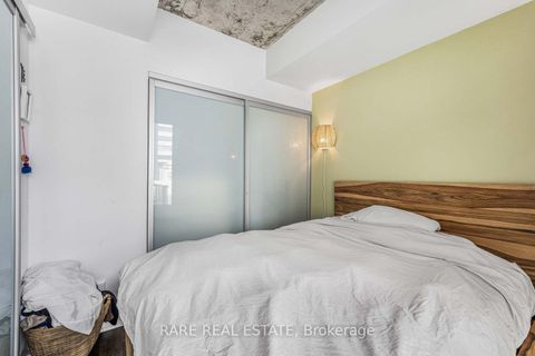 Photo 19 at 701 - 650 King Street W, Waterfront Communities C1, Toronto