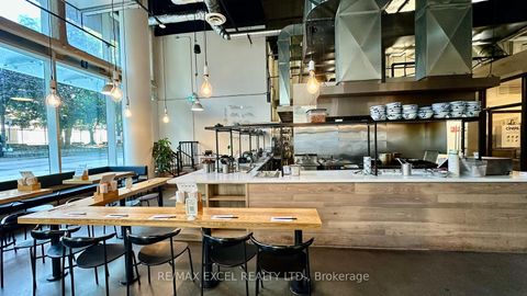 Photo 6 at 1 - 411 Church Street, Yonge Corridor, Toronto