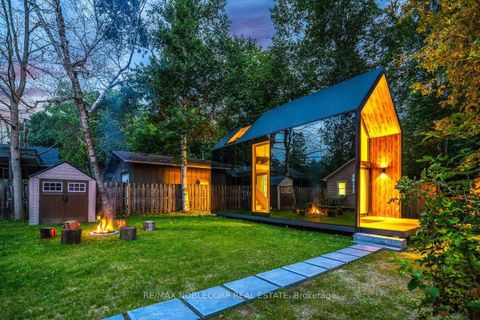 Photo 2 at 742 9th Line, Alcona, Innisfil