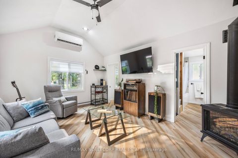 Photo 9 at 742 9th Line, Alcona, Innisfil