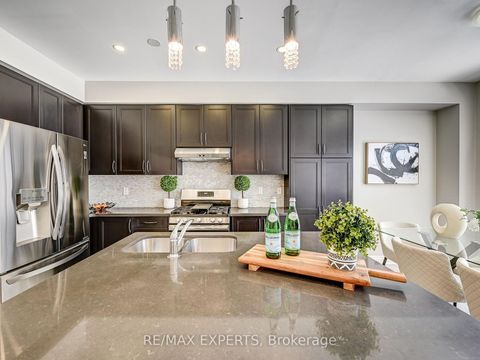 Photo 7 at 25 Killington Avenue, Kleinburg, Vaughan