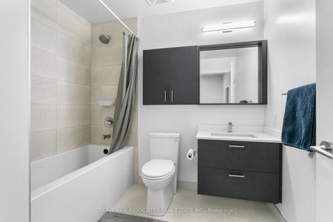 Photo 21 at A719 - 30 Upper Mall Way, Brownridge, Vaughan