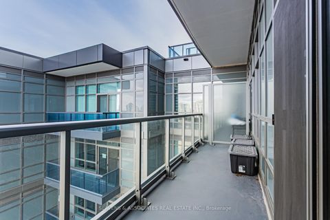 Photo 23 at A719 - 30 Upper Mall Way, Brownridge, Vaughan