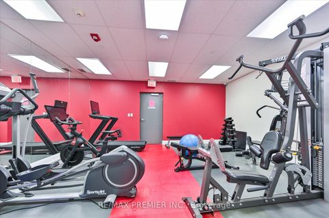 Photo 30 at 517 - 8302 Islington Avenue, Islington Woods, Vaughan