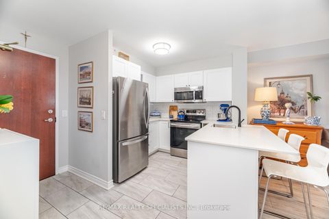 Photo 8 at 1005 - 5 Michael Power Place, City Centre West, Toronto