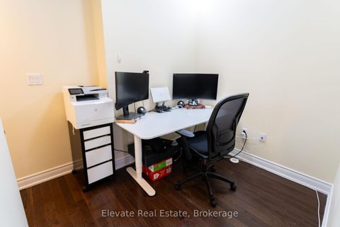 Photo 24 at 1 - 1 Hargrave Lane, York Mills, Toronto