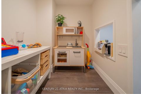 Photo 34 at 194 Kincardine Street, Kleinburg, Vaughan