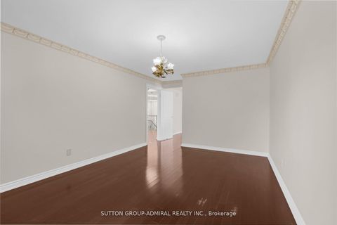 Photo 22 at 48 Berkindale Drive, Windfields, Toronto