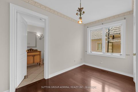 Photo 23 at 48 Berkindale Drive, Windfields, Toronto