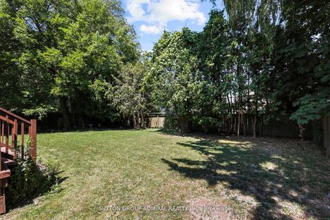 Photo 48 at 48 Berkindale Drive, Windfields, Toronto