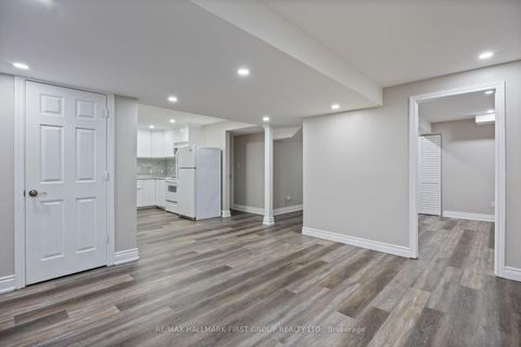 Photo 38 at 55 Buttonshaw Street, Bowmanville, Clarington