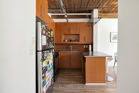 Photo 8 at 105 - 2154 Dundas Street W, Roncesvalles, Toronto