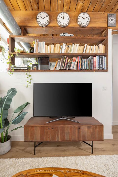 Photo 20 at 105 - 2154 Dundas Street W, Roncesvalles, Toronto