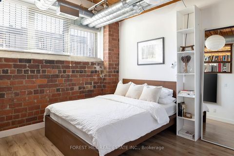 Photo 23 at 105 - 2154 Dundas Street W, Roncesvalles, Toronto