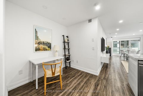 Photo 3 at 2303 - 2181 Yonge Street, Mount Pleasant West, Toronto