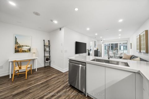 Photo 4 at 2303 - 2181 Yonge Street, Mount Pleasant West, Toronto