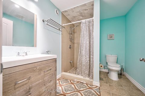 Photo 31 at 29 Seiffer Crescent, Jefferson, Richmond Hill