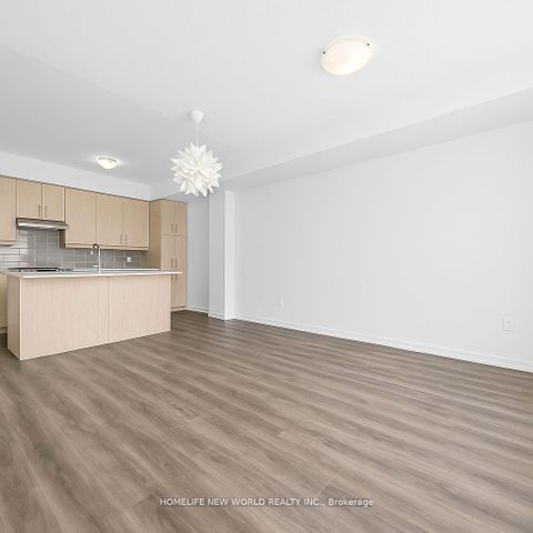 Photo 7 at 112 - 30 Almond Blossom Mews, Vaughan Corporate Centre, Vaughan