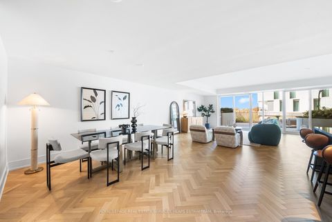 Photo 3 at 213 - 155 Merchants' Wharf, Waterfront Communities C8, Toronto